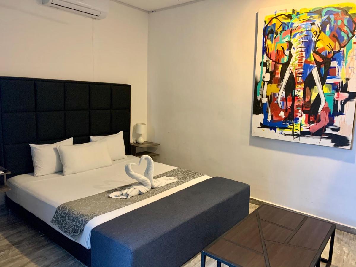 Silversands Hotel Boutique - 5Th Ave Playa del Carmen Exterior photo